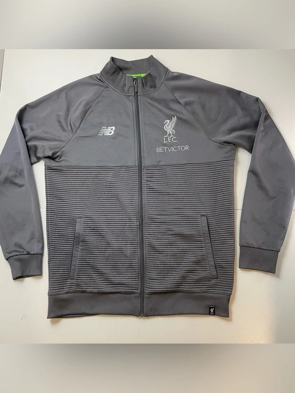 2018/19 Liverpool FC Jacket Men size L Elite Training Walk Out YNWA New Balance